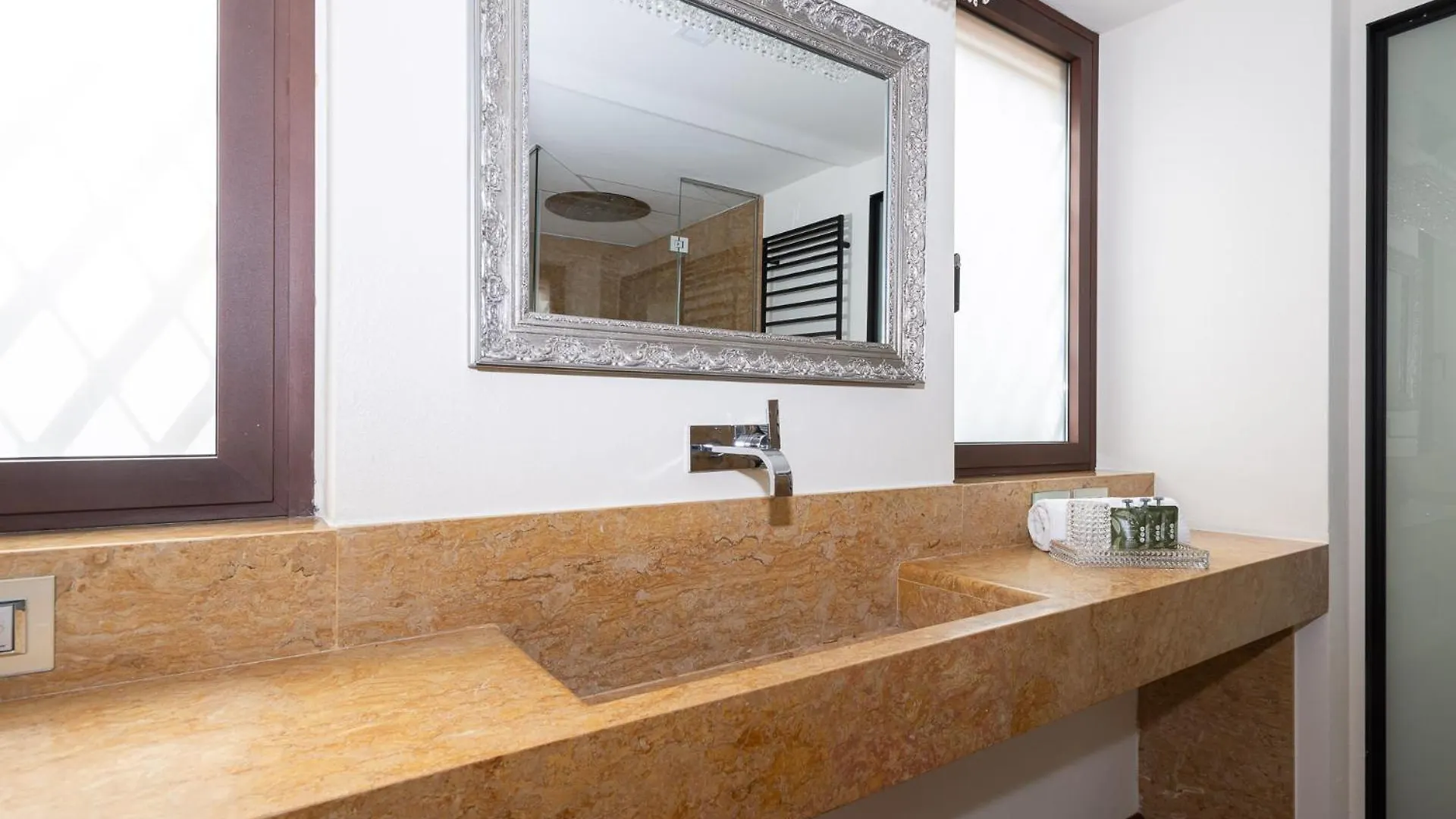 Luxury Como Lake Apartment Blevio Italy