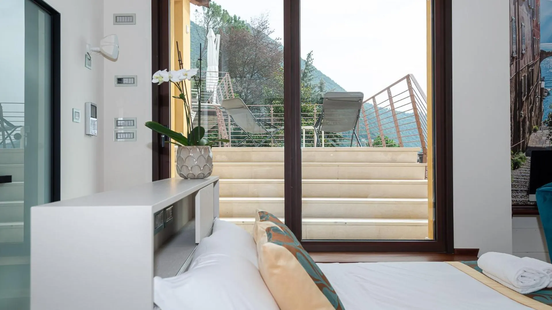 Luxury Como Lake Apartment Blevio Holiday home
